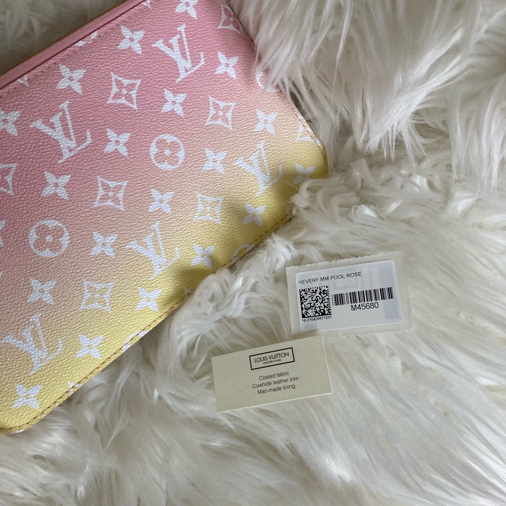 ✨💛Louis Vuitton💛✨ Neverfull Pouch By the Pool Light Pink & Yellow - Picture 8 of 12